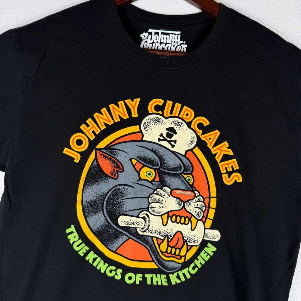 Johnny Cupcakes T-Shirt Mens Medium True Kings of the Kitchen Black Short Sleeve